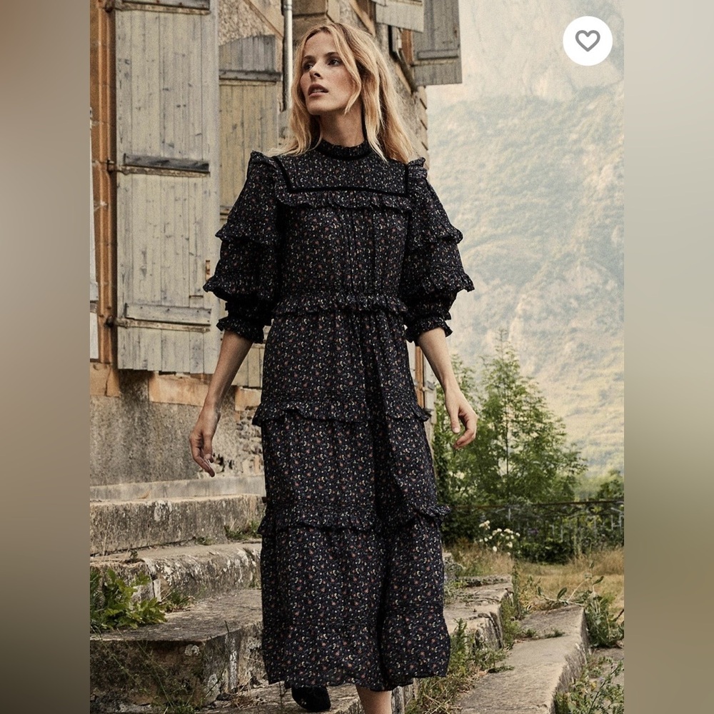 Doen Floral Mid Length Sleeve Dress
